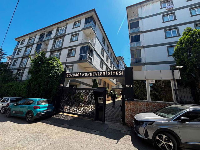 PENDİK'TE EMSALSİZ FIRSAT! SATILIK GENİŞ 2+1 - VİLLA TAKASI OLUR