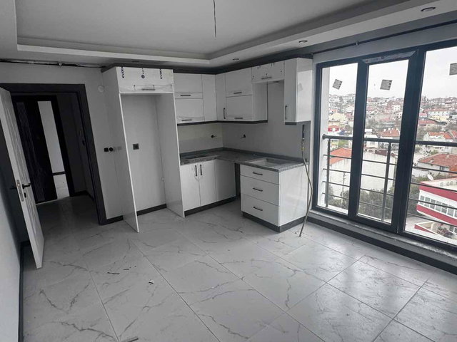 BALIKESIR ALTIEYLÜL GAZIOSMANPAŞA MAHALLESI’NDE, YATIRIM VE OTURUM IÇIN IDEAL 1+1 DAIRE!