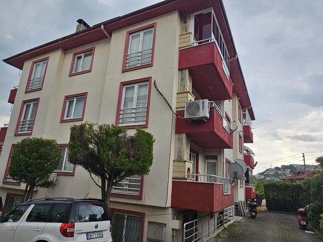 REMAX MAVİ KEMALPAŞA'DA SİTE İÇİ 5+1 SATILIK ÇATI DUBLEKS DAİRE