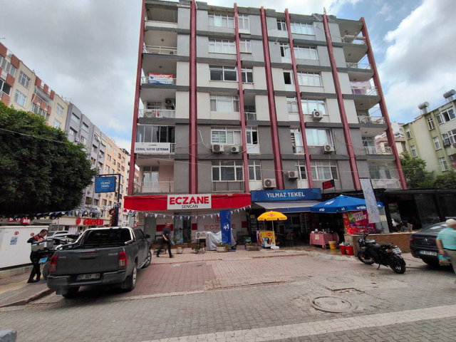 REMAX TOROS'TAN SEYHAN'DA MERKEZİ KONUMDA MASRAFSIZ FULL YAPILI 3+1