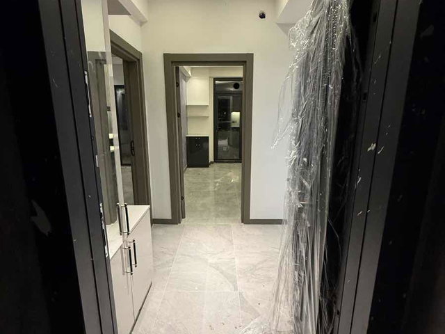 ÖMER İNAN REMAX HÜR NEVİYE MAH. 3+1 3.CÜ KAT SIFIR DAİRE