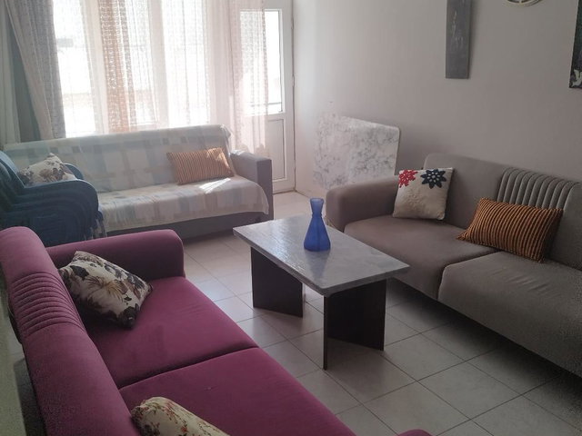 SARIMSAKLI DENİZE YÜRÜME MESAFESİ KIRALIK EŞYALI 1+1 DAIRE