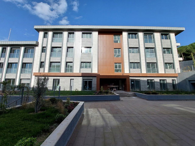 ÇEKMEKÖY ALA ORMAN KONUTLARI BÜYÜK TİP SATILIK 3+1 DAİRE