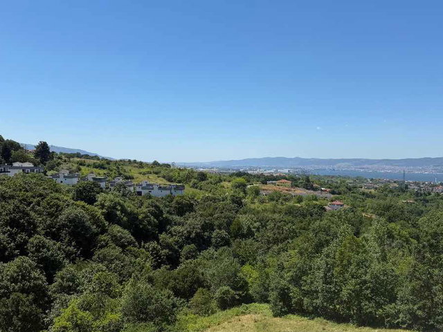 KOCAELİ BAŞİSKELE DÖNGELDE DENİZ MANZARALI 6+1 SATILIK VİLLA