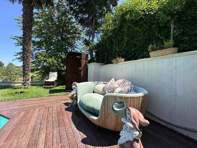 REŞADIYE' DE MÜSTAKIL 6+2 SATILIK VILLA 1900 M2 ARSA HAVUZLU