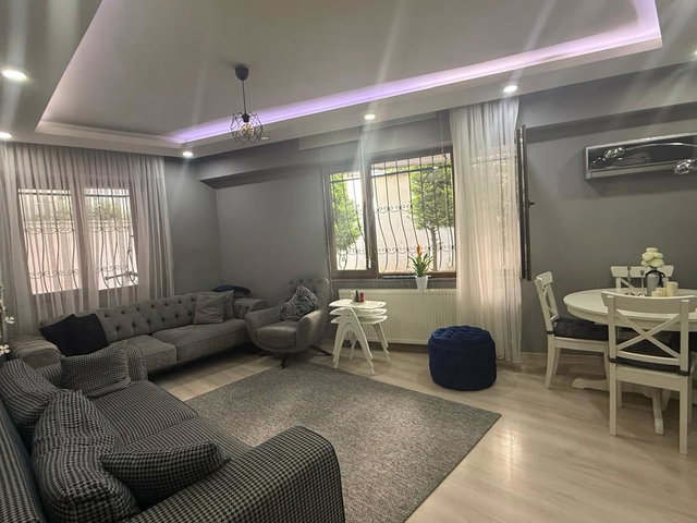 EYÜPSULTAN DÜĞMECILER MAHALLESI 2+1 SATILIK DAIRE