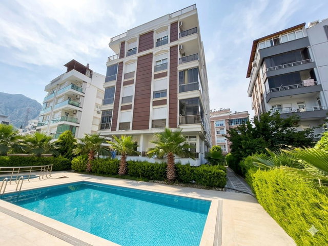 KONYAALTI HURMA'DA KİRALIK 1+1 | HAVUZLU | DENİZE 2 KM