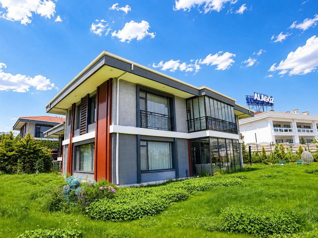 İNCEK FENERBEY VILLALARI ÖZEL TASARIM 5+2 VILLA/REMAX ENBATI