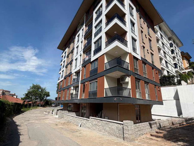 ÜSKÜDAR BAHÇELİEVLER MAH.YENİ BİNADA SATILIK 3+1 DAİRE