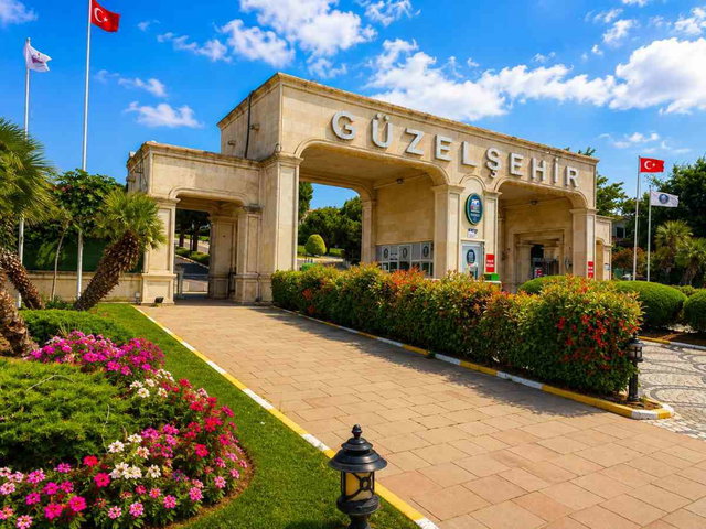 BÜYÜKÇEKMECE GÜZELŞEHİR SİTESİNDE YENİLENMİŞ 4+2 SATILIK VİLLA
