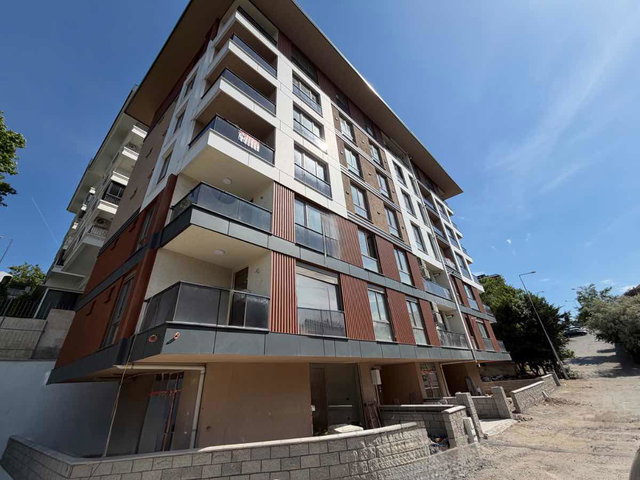 ÜSKÜDAR BAHÇELİEVLER MAH.YENİ BİNADA SATILIK 3+1 DAİRE