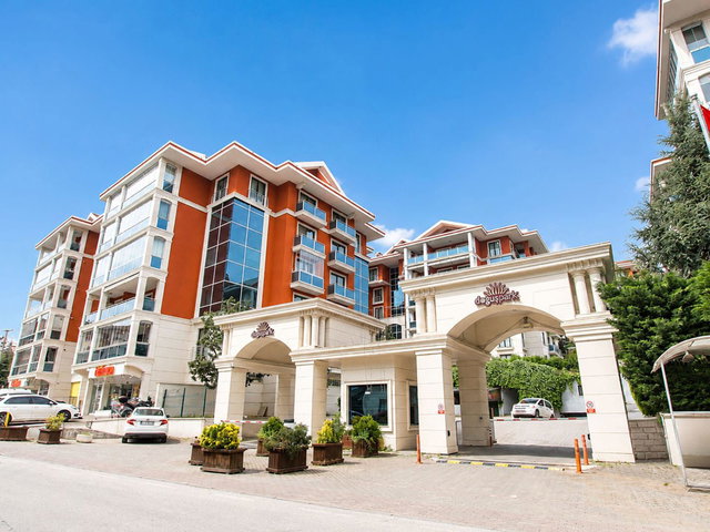 REMAX BEYAZ DOĞUŞPARK SITESI KİRALIK 2+1 BAKIMLI DAIRE