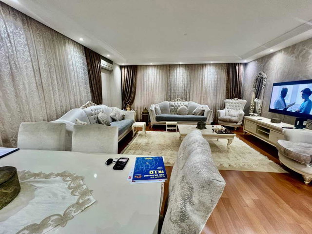 BEYAZ KONAKLAR SİTESİNDE,GÜVENLİKLİ,OTOPARKLI PRESTİJLİ DAİRE