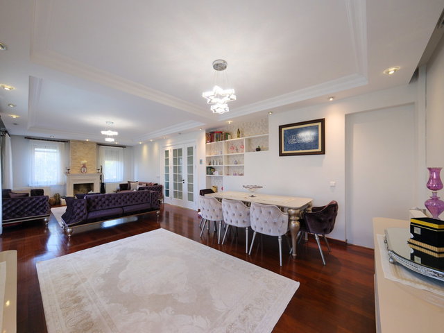 TEPEÖREN'DE SULTAN KONAKLARINDA 5+2 SATILIK VILLA
