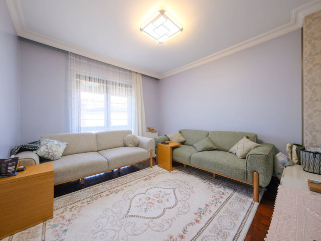 TEPEÖREN'DE SULTAN KONAKLARINDA 5+2 SATILIK VILLA