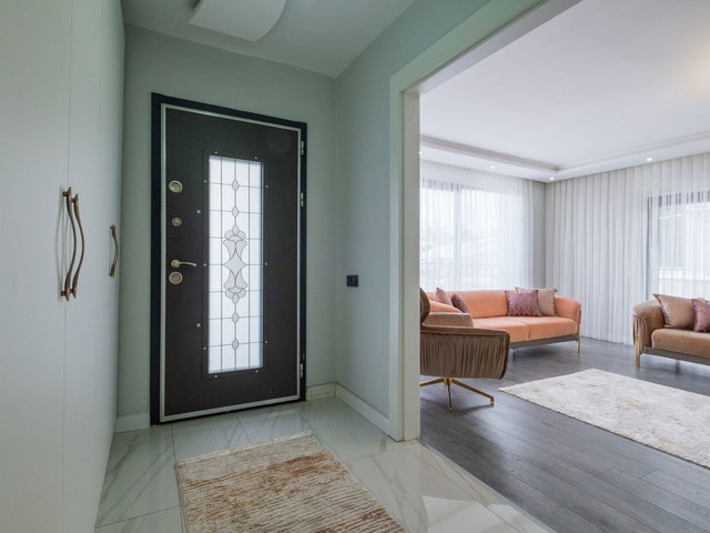 ÇANKAYA KONUTKENT’TE 5+1 SATILIK KÖŞE VILLA