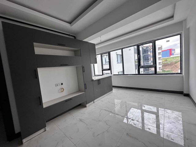 ÖRENCİK’TE SIFIR EŞYALI 1+1 KİRALIK  DAİRE
