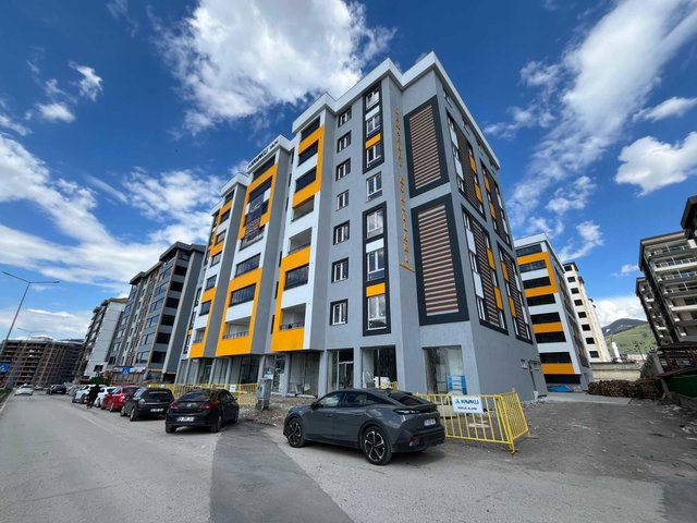 REMAX ARTIS'DEN OSMAN BEY KONUTLARIN'DA SATILIK 2+1 DAIRE