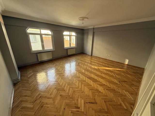 LEVENT METROYA 5 DK YÜRÜME | KANYON’A 5 DK | GENİŞ, FERAH VE GÜNEŞ ALAN KİRALIK DAİRE
