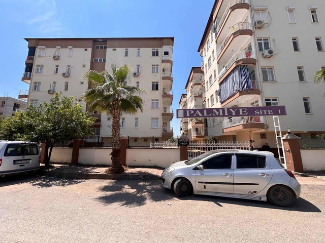 YENİKÖY PALMİYE SİTESİ'NDE 3+1 DOĞALGAZLI SATILIK FIRSAT DAIRE