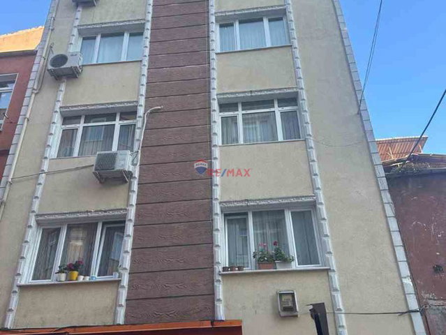 FATİH SAMATYA'DA SATILIK 3+1 ÇOK TEMİZ DAİRE