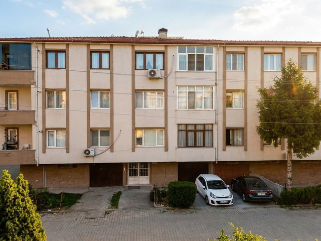 REMAX MAVİ CAN'DAN ERENLER'DE 3+1 KAPALI GARAJLI SATILIK DAİRE