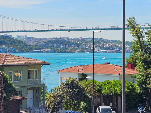 BEYKOZ ANADOLUHISARI BOĞAZ MANZARALI BALKONLU MÜLKIYETLI KOMBILI