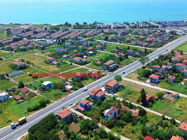 TEKİRDAĞ ÇORLU YENICE'DE DENIZ MANZARALI 400 M² KIRALIK TRIPLEX