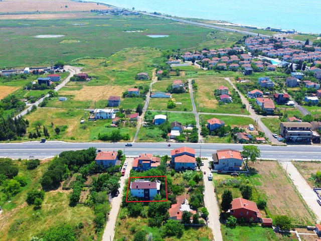 TEKİRDAĞ ÇORLU YENICE'DE DENIZ MANZARALI 400 M² KIRALIK TRIPLEX
