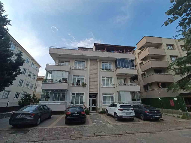 PLAJYOLUNDA SATILIK 4+1 ÇATI DUBLEKS