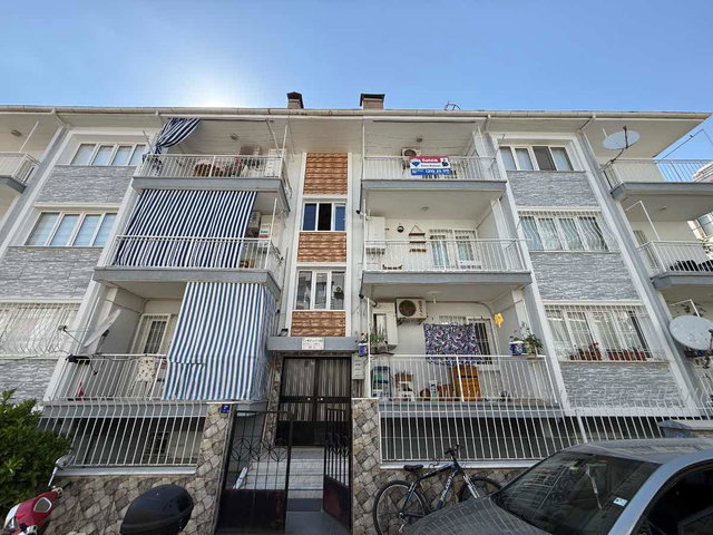 REMAX PIN'DEN GIRNE MH.'DE MERKEZI KONUMLU GENIŞ 3+1 SATILIK DAIRE