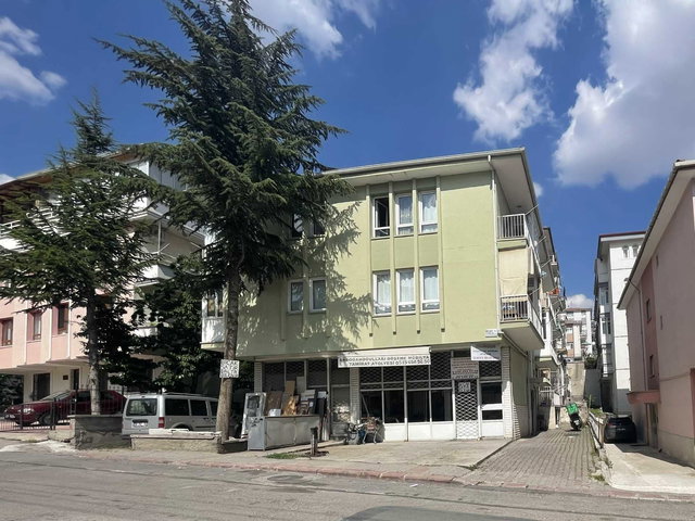 YENIMAHALLEDE ETLIK ŞEHIR HAST.&YENI ADLIY'YE 10DK 2+1 KIRALIK