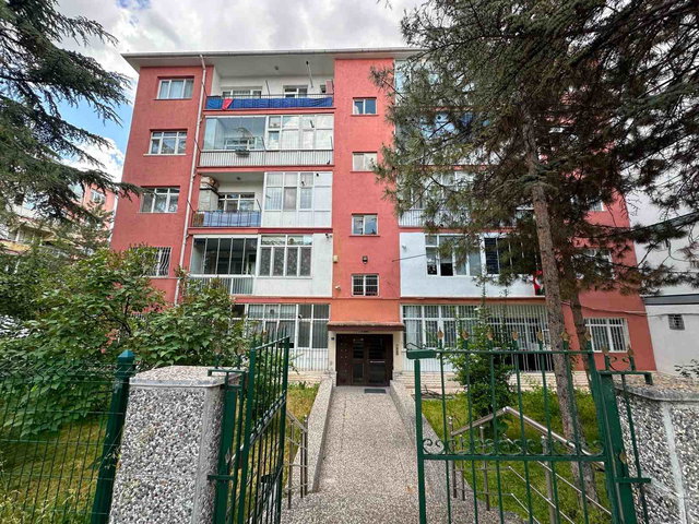 ALTINDAĞ ÖRNEK MAHALLESINDE 3+1 SATILIK DAIRE
