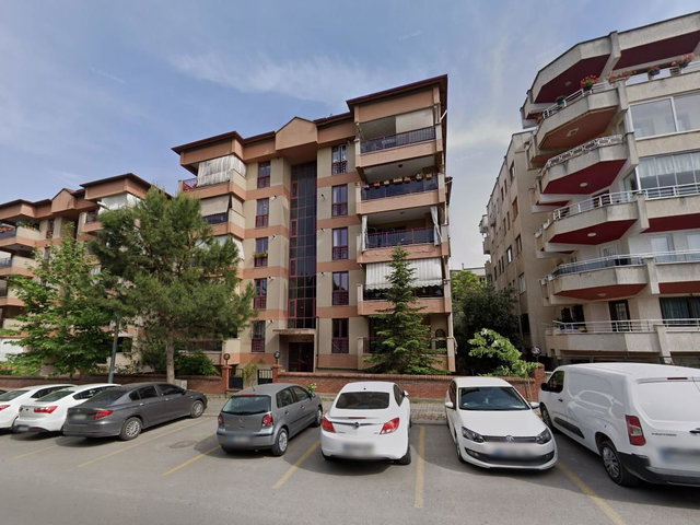 REMAX MODEL DEN KINIKLI CANIBEY SITESINDE 3+1 SATILIK DAIRE