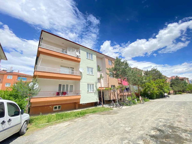 REMAX DEM'DEN ASLANLI MAHALLESİNDE 3+1 SATILIK DAİRE