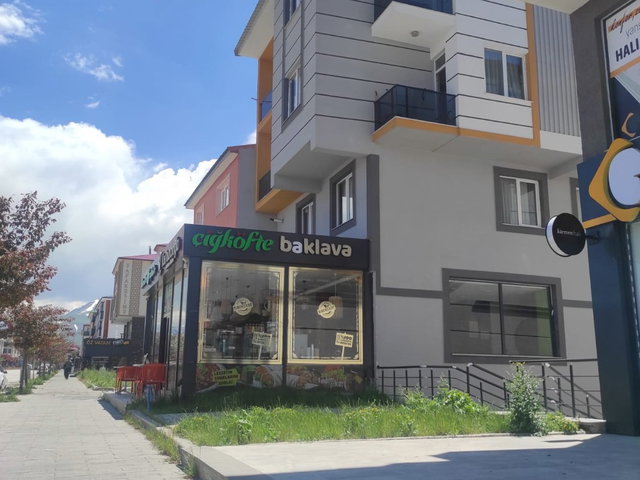 REMAX ARTIS'DEN DADAŞKENT'TE EŞYALI KIRALIK 1+1 DAIRE