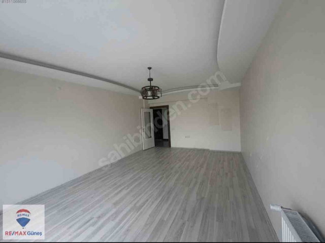SELÇUKLU MAHALLESİNDE 3+1 KİRALIK ARA KAT DAİRE