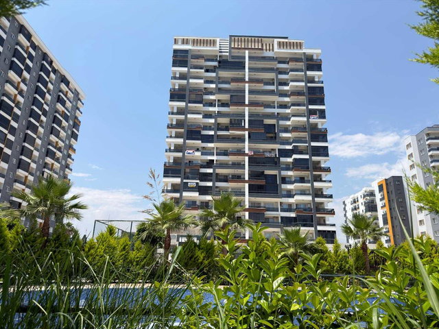 REMAX TOROS'TAN TÖMÜK'TE DENİZE YAKIN KİRALIK 2+1