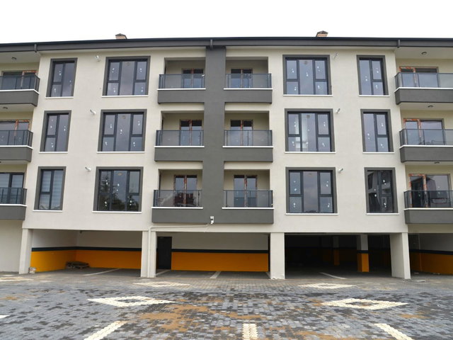 İNCEK TAŞPINAR KUSURSUZ KONUMDA BULVARA 100 MT KIRALIK 1+1 DAIRE