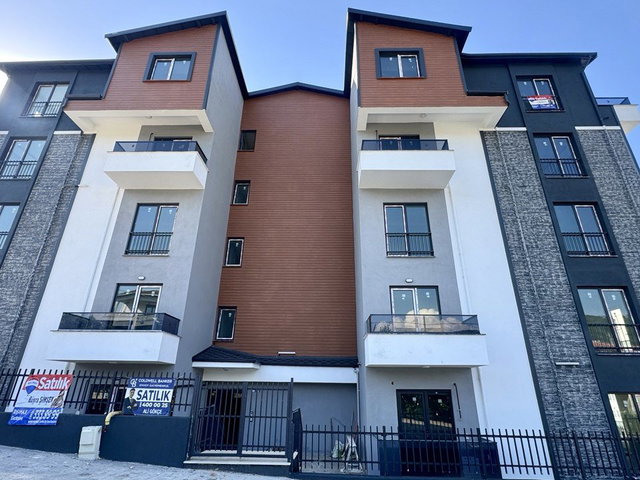 HISAREYIN'DE ARAKAT 2+1 SATILIK DAIRE