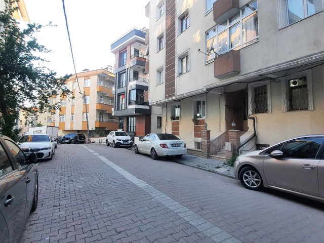 AVCILAR DENİZKÖŞKLER'DE YATIRIMA UYGUN 2+1 BAHÇE KATI SATILIK