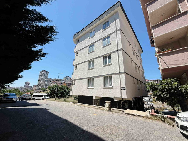 FINDIKLI MH’DE YENİ BİNADA KAPALI OTOPARKLI 90 M² YATIRIMLIK 2+1