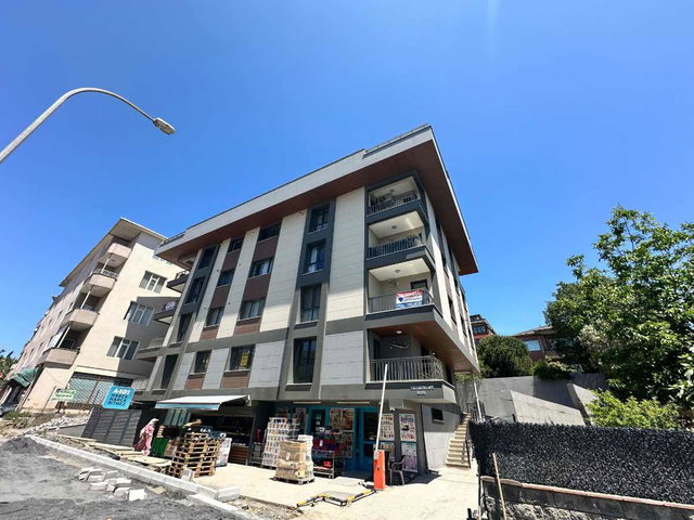 ÜSKÜDAR BURHANİYEDE YENİ BİNADA 2+1 90M2 KİRALIK DAİRE