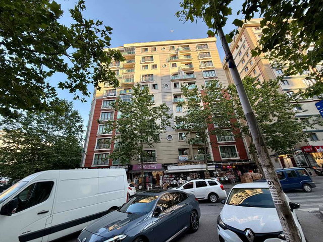 REMAX MAHAL'DEN CUMHURİYET MAH. SGK KARŞISI METROBÜSE YAKIN 3+1 DUBLEKS