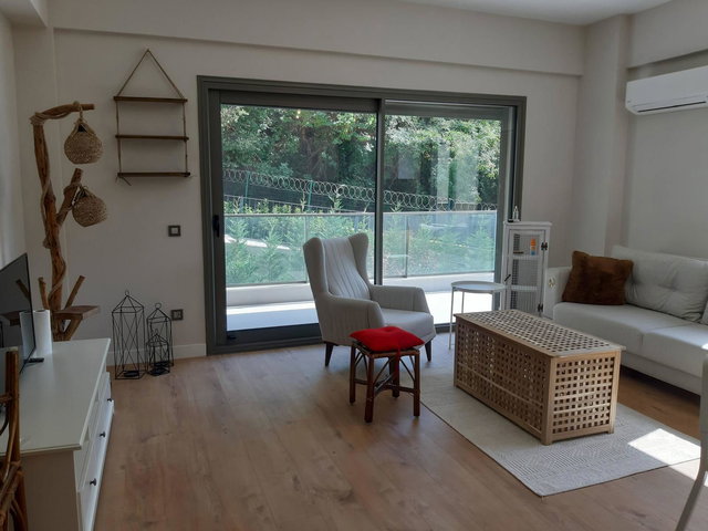 NARLIDERE BULUT ORMAN EVLERI SITE İÇERISINDE LÜKS KIRALIK 2+1