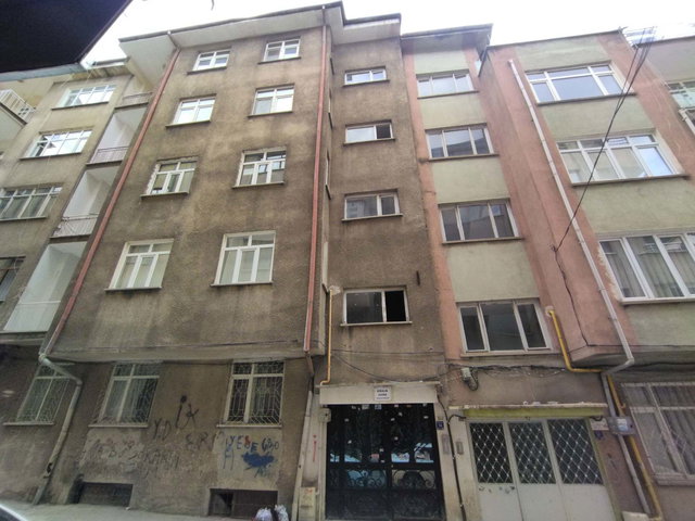 RE/MAX DEĞİŞİMDEN İZZETPAŞA MAH. SATILIK 3+1 DAİRE
