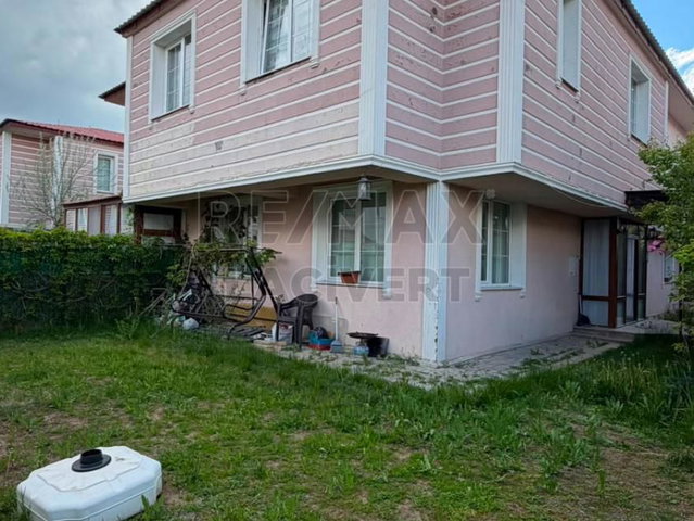 RE/MAX LACİVERT'TEN DOLUNAY 3 VİLLALARI'NDA SATILIK 4,5+1 VİLLA
