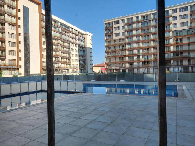 PENDİK AYDOSLAND SİTESİNDE KEYİFLİ FIRSAT BAHÇE KATI DAİRE