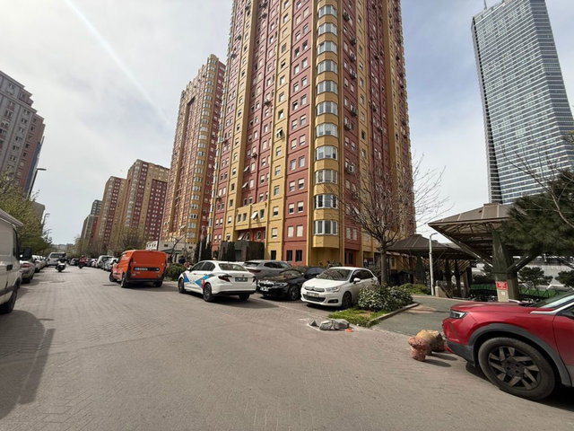 ATAŞEHİR ATA BLOKLARINDA  GÜNEY DOĞU CEPHE FULL EŞYALI KİRALIK 3+1 DAİRE