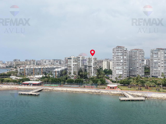 REMAX AVLU'DAN İSTANBUL EVLERİ'NDE SATILIK 4+1 DAİRE